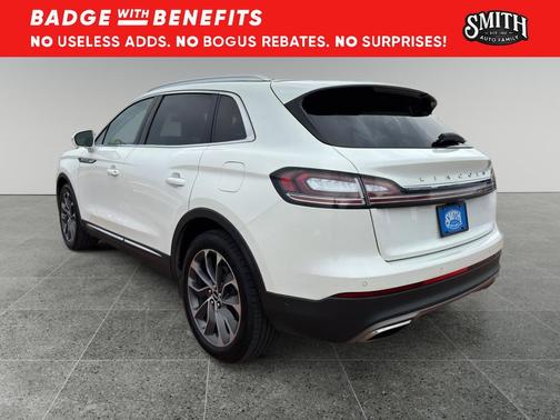 2022 Lincoln Nautilus Reserve