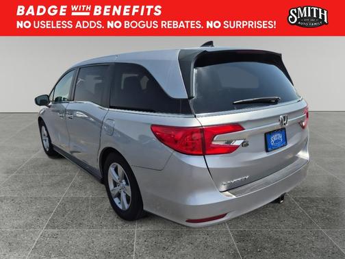 Lunar Silver Metallic 2019 Honda Odyssey EX-L w/Navigation/RES