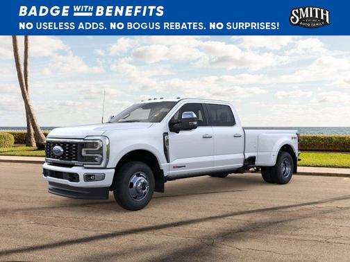 Star White Metallic Tri-Coat 2026 Ford F-350 Platinum