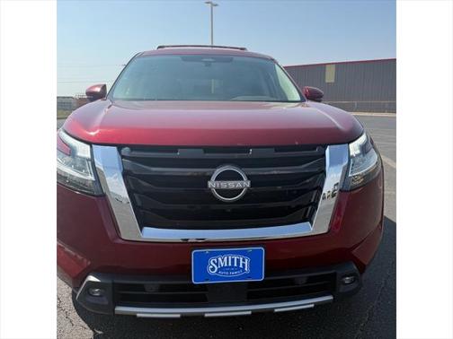 2022 Nissan Pathfinder SL 2WD