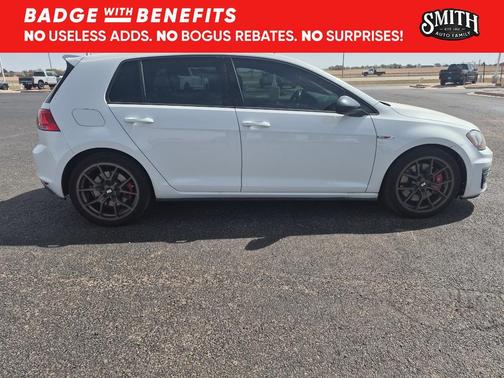 2017 Volkswagen Golf GTI 2.0T SE 4-Door