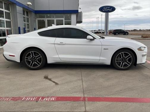2021 Ford Mustang GT
