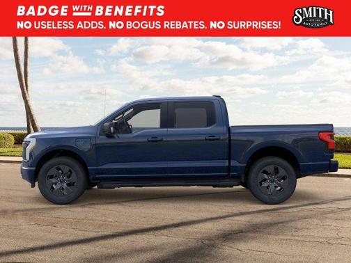 2025 Ford F-150 Lightning Flash