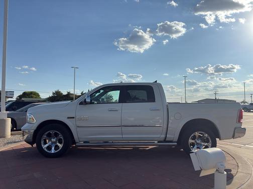 2018 RAM 1500 Laramie