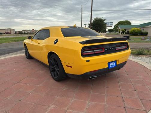 2017 Dodge Challenger SXT