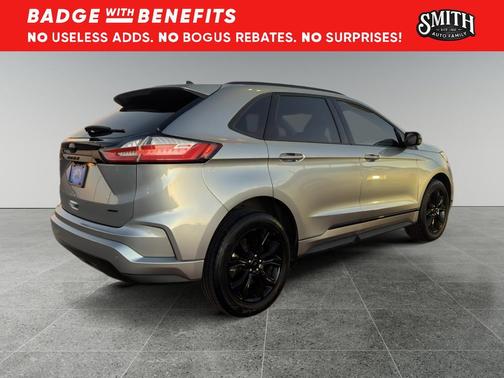 2023 Ford Edge SE