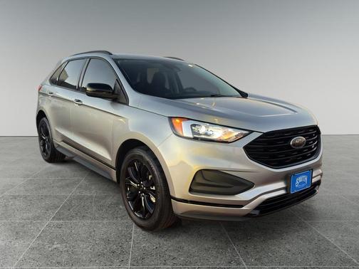 2023 Ford Edge SE