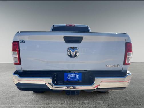 2021 RAM 3500 Tradesman Regular Cab 4x4 8' Box