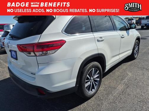 Blizzard Pearl 2017 Toyota Highlander XLE