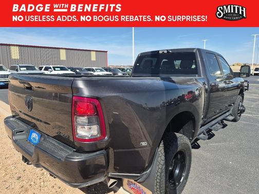 2024 RAM 3500 Lone Star Crew Cab 4x4 8' Box