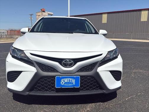 2019 Toyota Camry SE