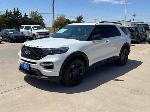 2023 Ford Explorer ST