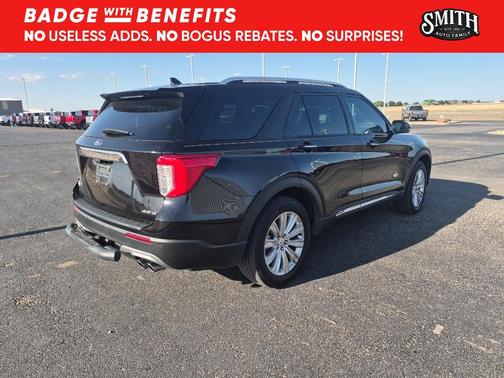 Agate Black Metallic 2024 Ford Explorer King Ranch