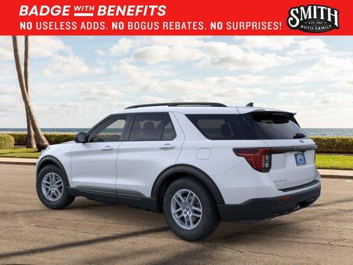 Space White Metallic 2026 Ford Explorer Active