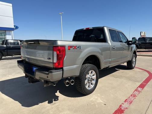 2019 Ford F-250 Platinum