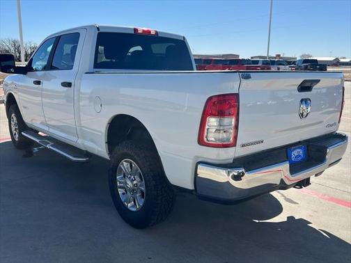 2024 RAM 2500 Big Horn Crew Cab 4x4 6'4' Box