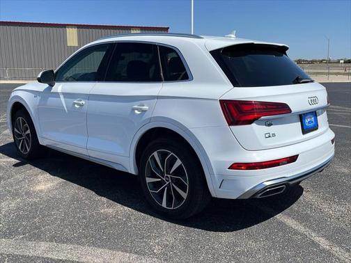 2022 Audi Q5 45 S line Premium Plus