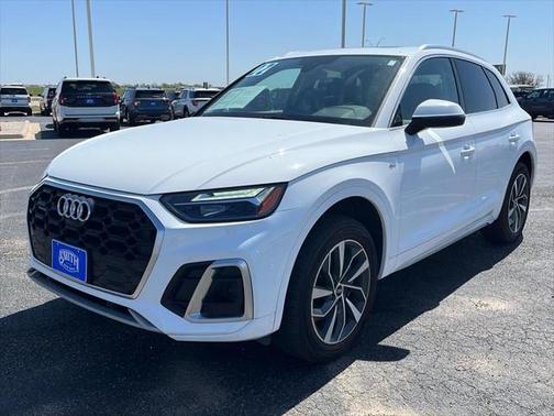 2022 Audi Q5 45 S line Premium Plus