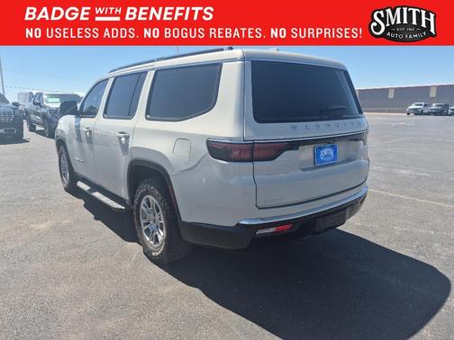Luxury White Pearlcoat 2022 Jeep Wagoneer Series I 4x4
