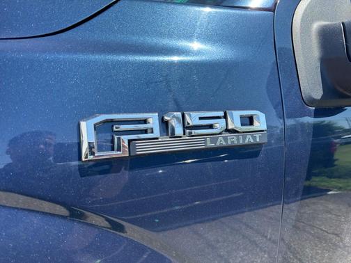 BLUE JEANS 2017 Ford F-150 Lariat