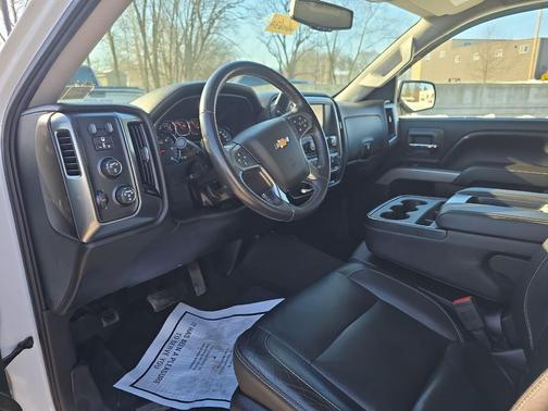 2017 Chevrolet Silverado 1500 2LT