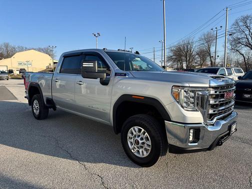Quicksilver Metallic 2022 GMC Sierra 2500 SLE