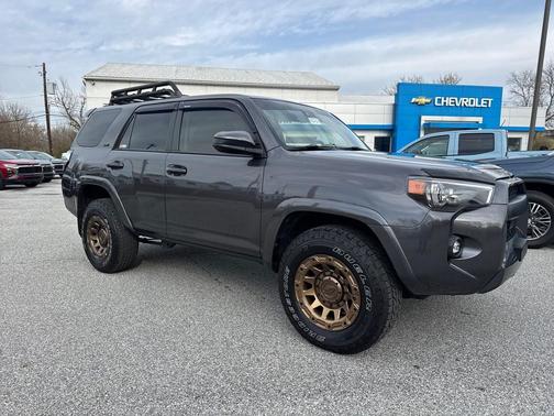 2021 Toyota 4Runner SR5