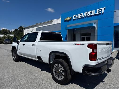 2025 Chevrolet Silverado 2500 Custom