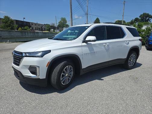 2022 Chevrolet Traverse LT Cloth