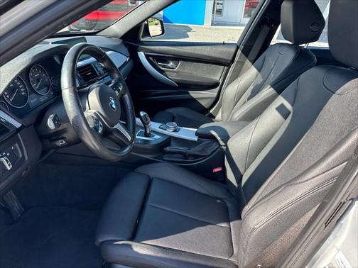 2018 BMW 330 xDrive