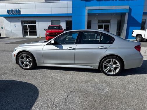 2018 BMW 330 xDrive