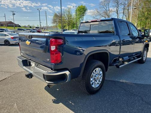 Northsky Blue Metallic 2022 Chevrolet Silverado 2500 LT