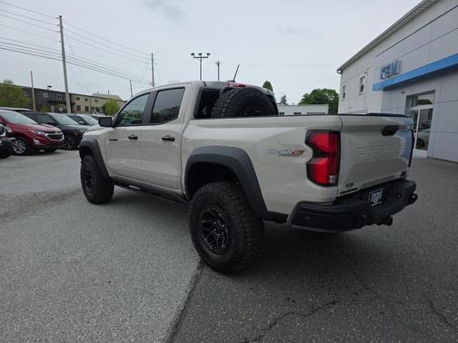 White Sands 2026 Chevrolet Colorado ZR2