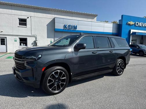 2022 Chevrolet Suburban RST