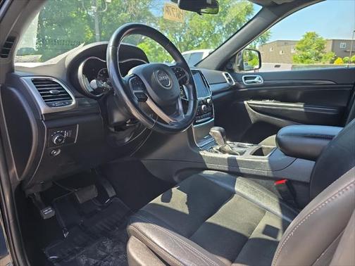 2021 Jeep Grand Cherokee Laredo