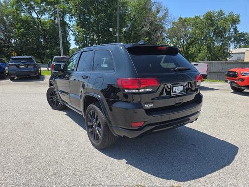 2021 Jeep Grand Cherokee Laredo