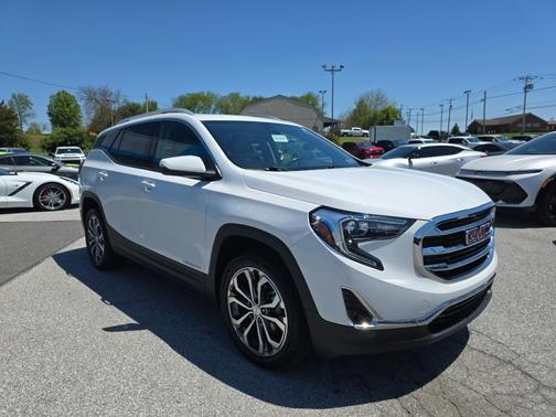Summit White 2021 GMC Terrain SLT