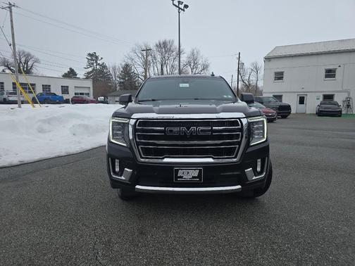 2021 GMC Yukon SLT