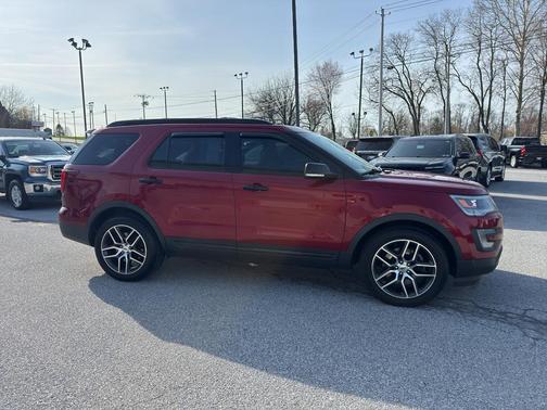 RUBY RED METALLIC TINTED CC 2017 Ford Explorer sport