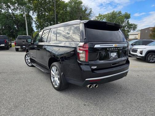 2021 Chevrolet Suburban 4WD High Country