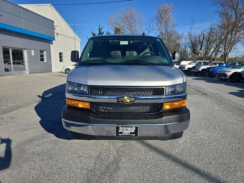 Silver Ice Metallic 2025 Chevrolet Express 3500 RWD 3500 Regular Wheelbase WT