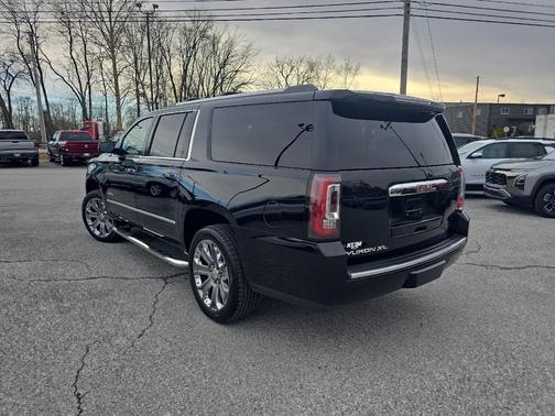 2016 GMC Yukon XL Denali