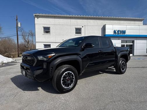 2024 Toyota Tacoma TRD Off Road