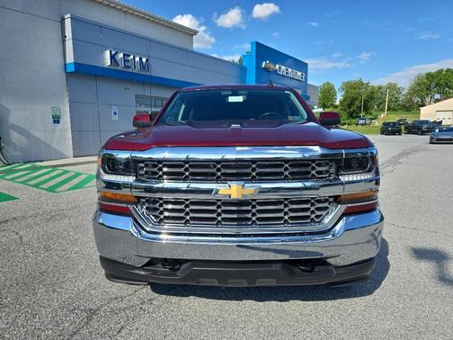 Siren Red Tintcoat 2017 Chevrolet Silverado 1500 1LT