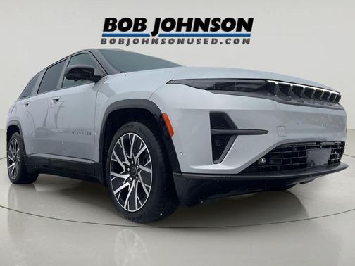 Silver Zynith Clearcoat 2025 Jeep Wagoneer S Limited