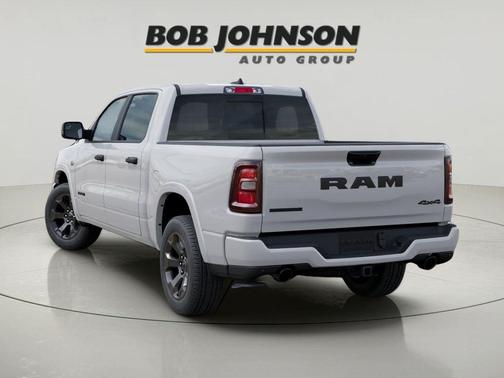 Bright White Clearcoat 2026 RAM 1500 Big Horn/Lone Star