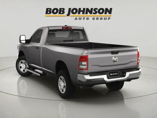 2024 RAM 3500 Tradesman Regular Cab 4x4 8' Box