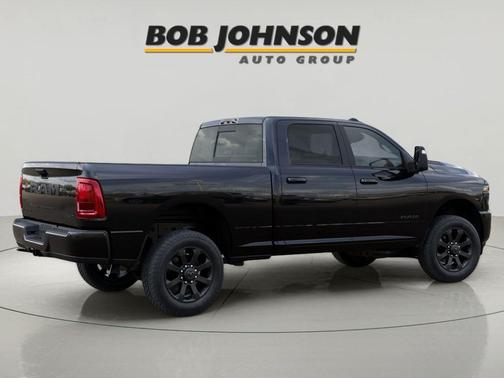 2026 RAM 2500 Laramie Crew Cab 4x4 6'4' Box