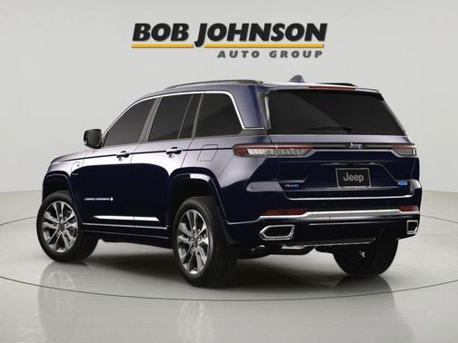 Midnight Sky 2023 Jeep Grand Cherokee 4xe Overland