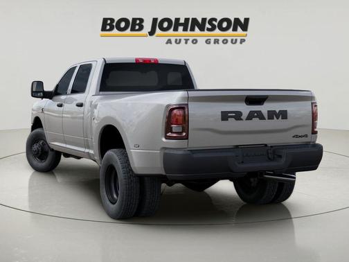 2026 RAM 3500 Tradesman Crew Cab 4x4 8' Box